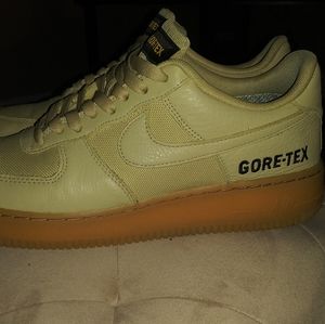 Nike air force one x gore tex